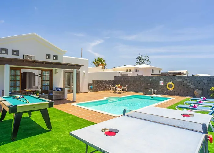 Faroles Villa *